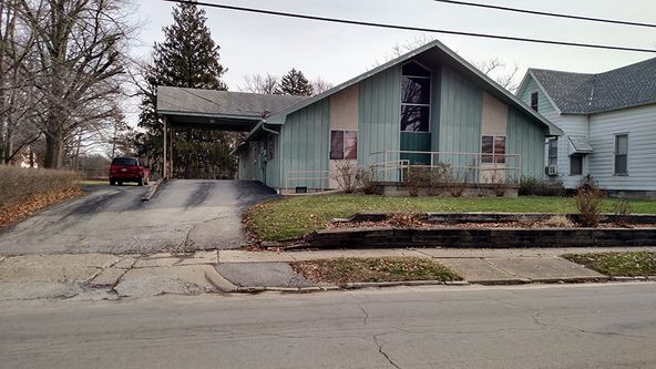 1225 N Jackson St, Danville, IL 61832
